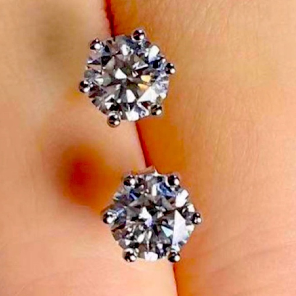 2ctVVS Solitaire Earring HUGE SALE GRA Certificate